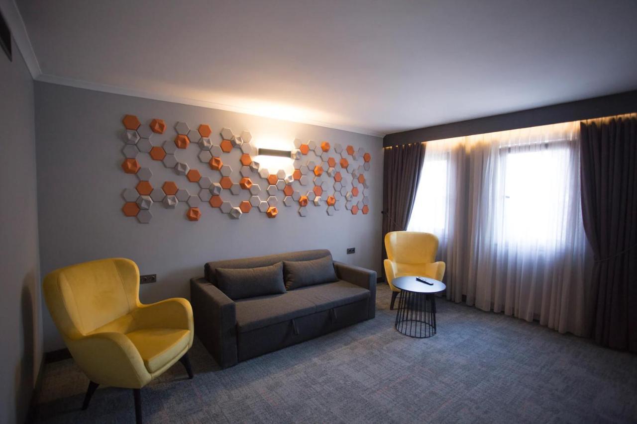 Days Hotel By Wyndham Ankara Cankaya 外观 照片