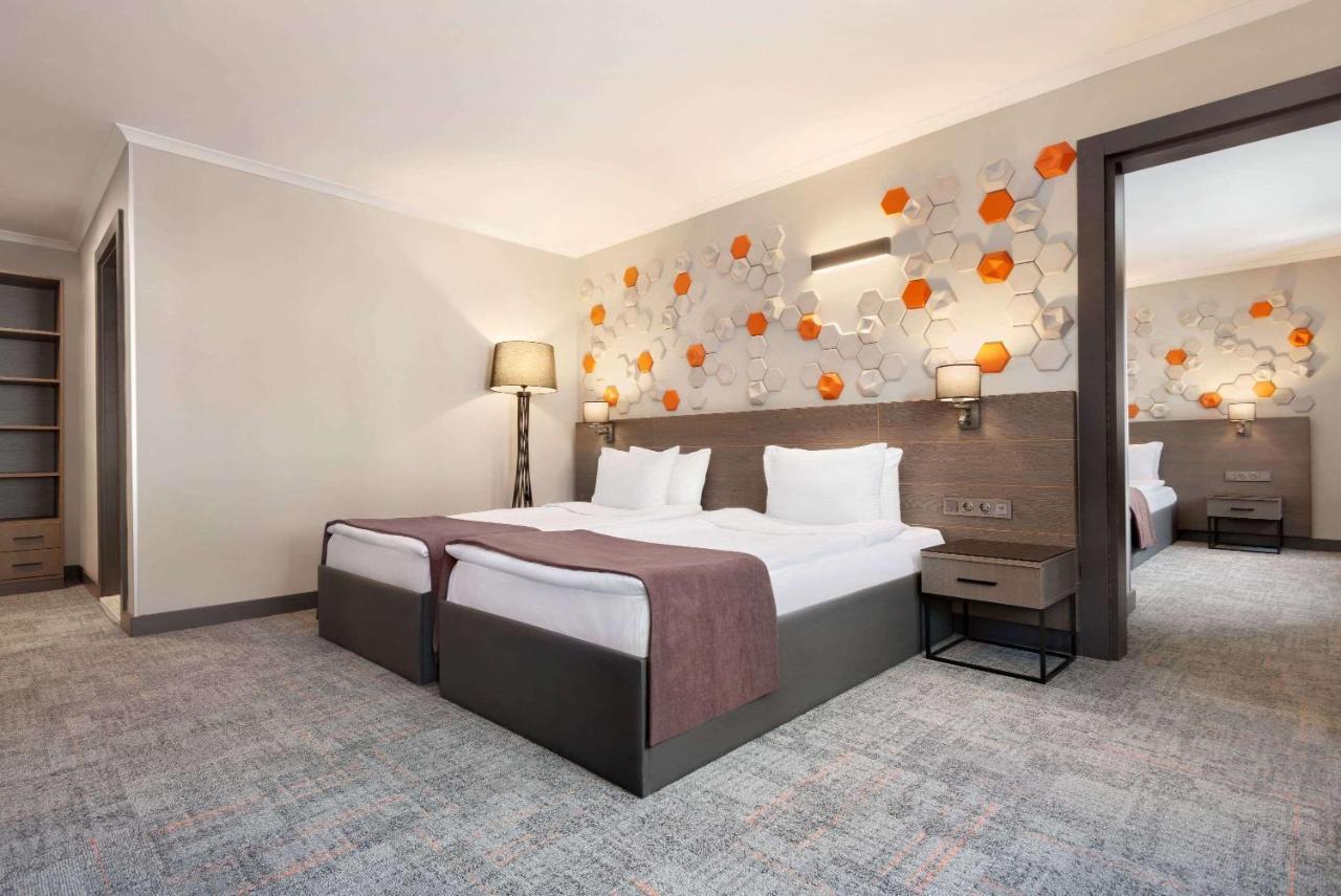 Days Hotel By Wyndham Ankara Cankaya 外观 照片