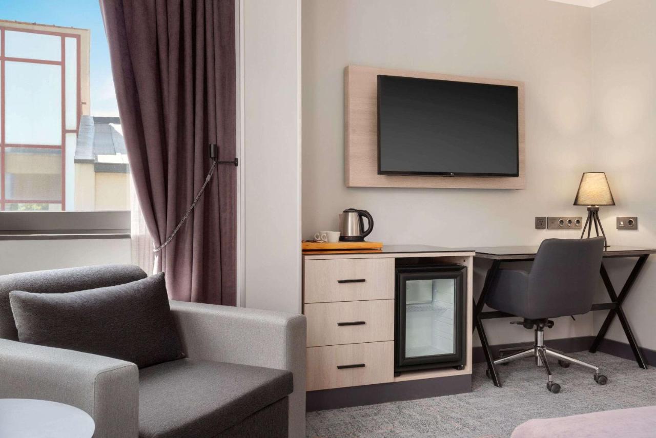 Days Hotel By Wyndham Ankara Cankaya 外观 照片