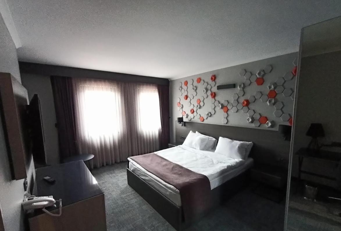 Days Hotel By Wyndham Ankara Cankaya 外观 照片