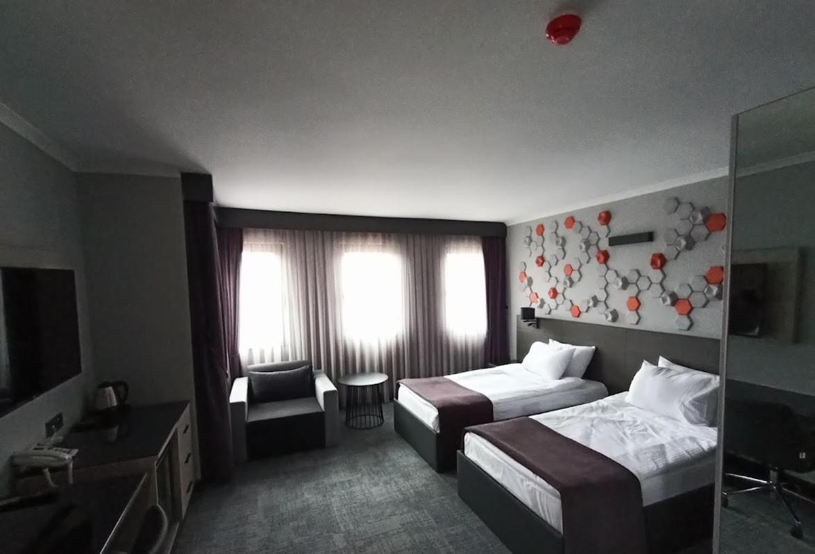 Days Hotel By Wyndham Ankara Cankaya 外观 照片