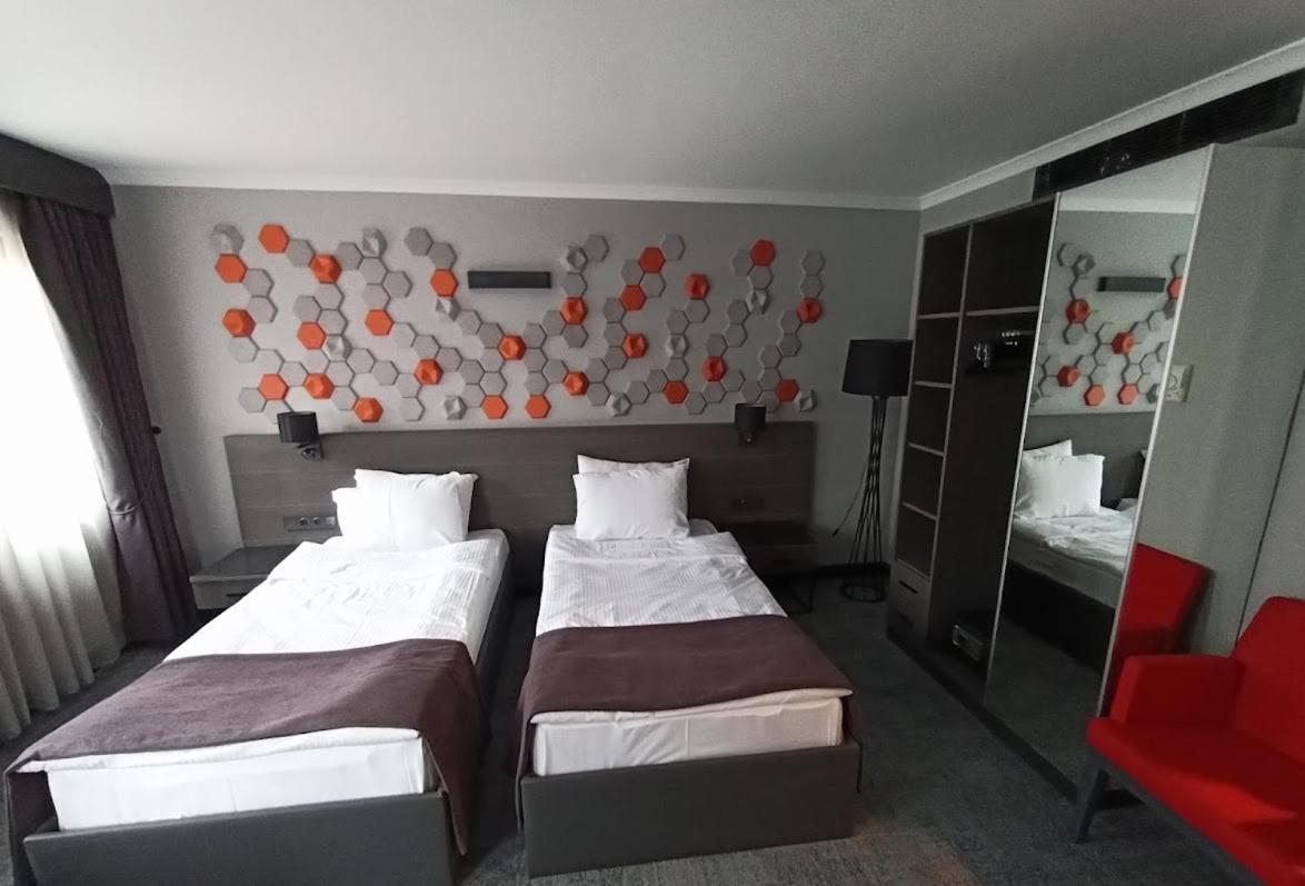 Days Hotel By Wyndham Ankara Cankaya 外观 照片