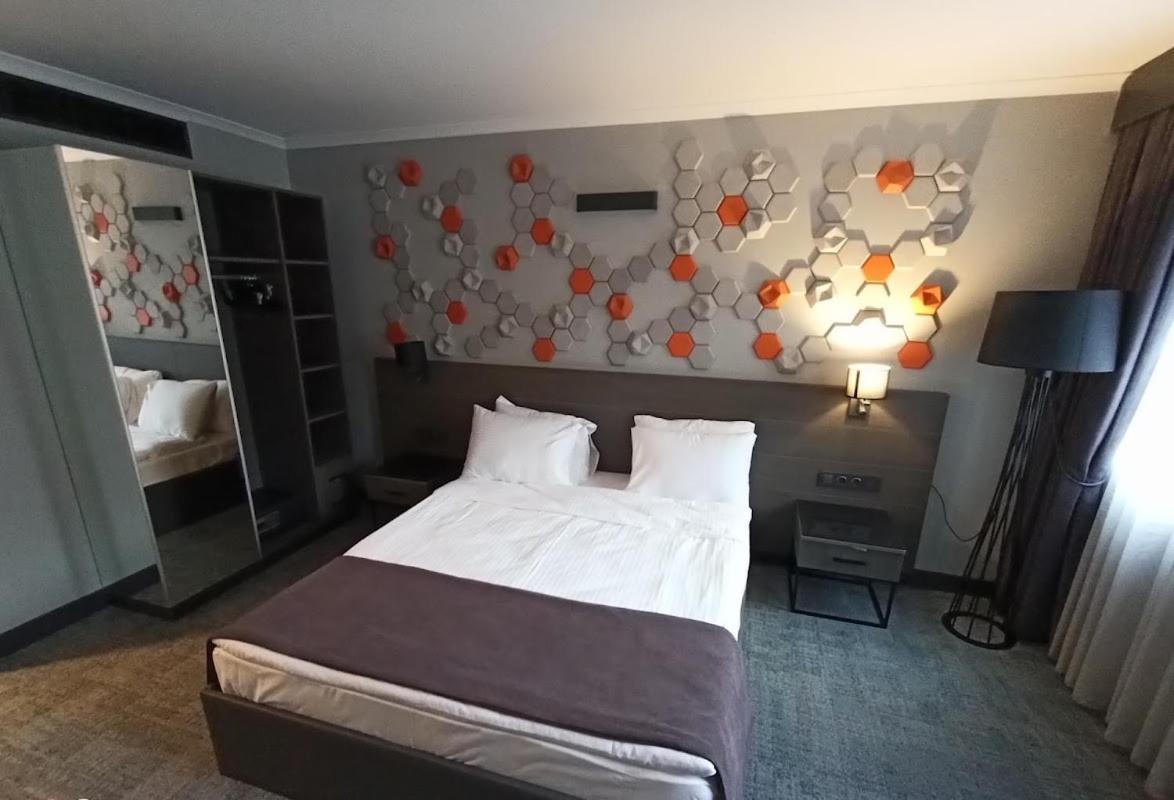 Days Hotel By Wyndham Ankara Cankaya 外观 照片