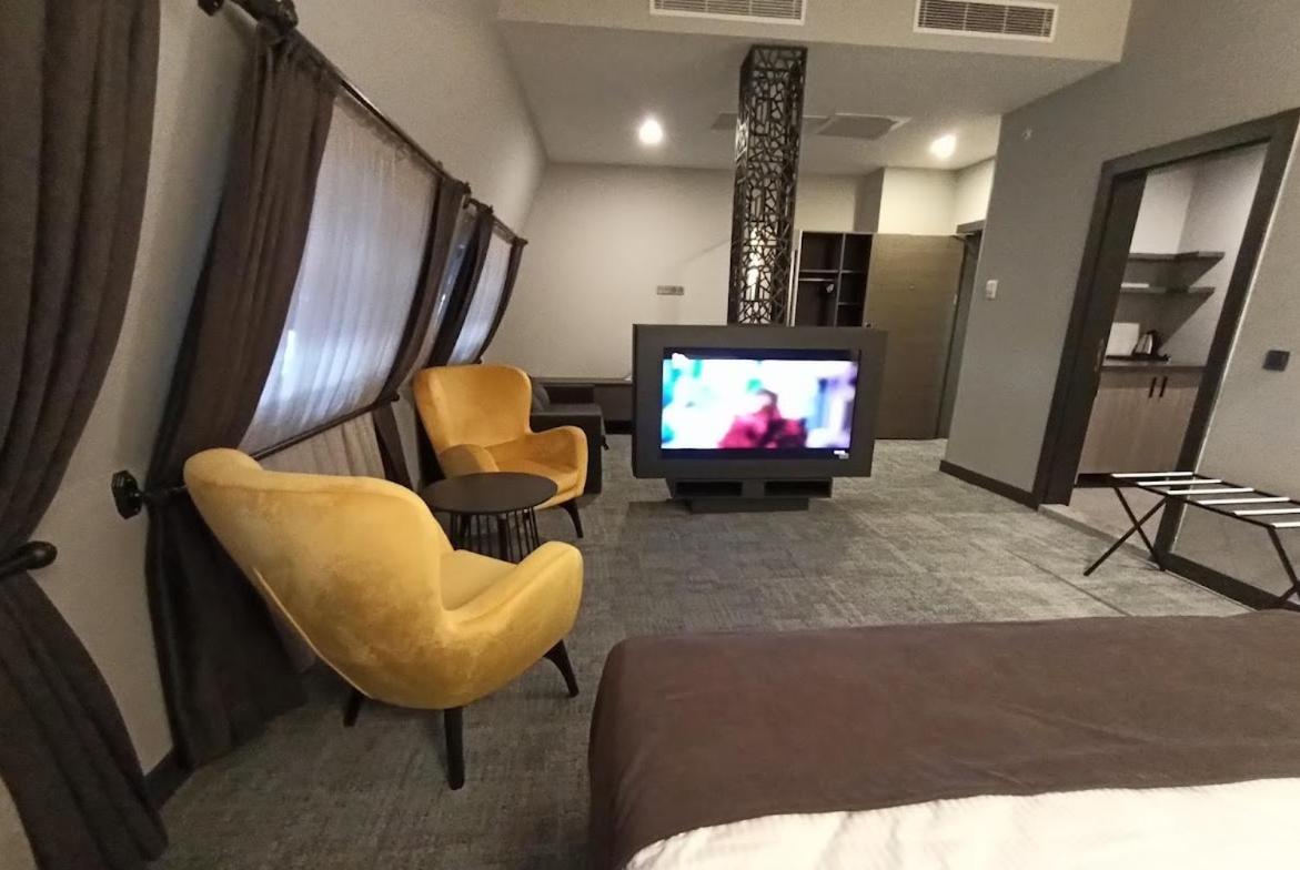 Days Hotel By Wyndham Ankara Cankaya 外观 照片