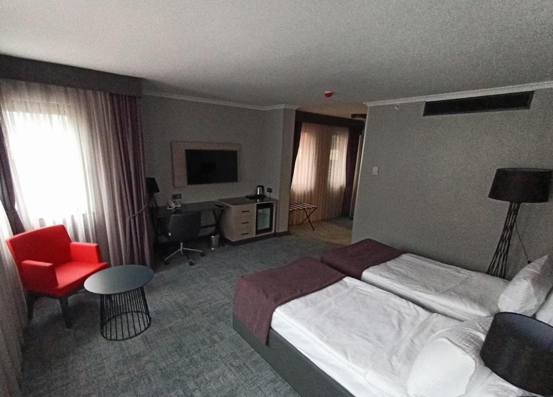 Days Hotel By Wyndham Ankara Cankaya 外观 照片