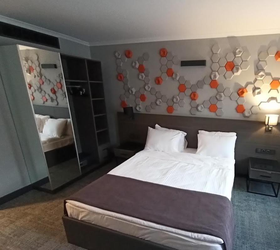 Days Hotel By Wyndham Ankara Cankaya 外观 照片