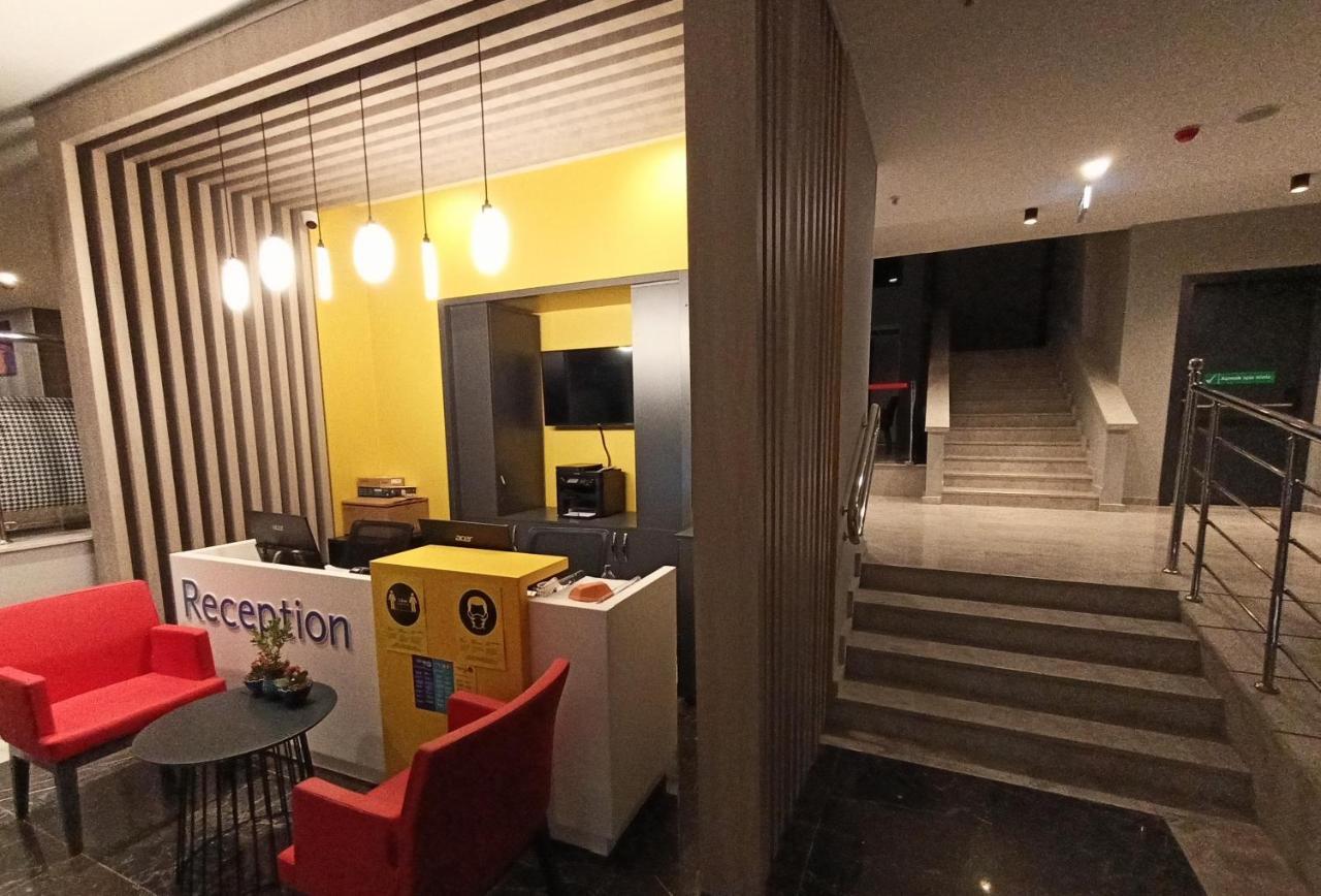 Days Hotel By Wyndham Ankara Cankaya 外观 照片